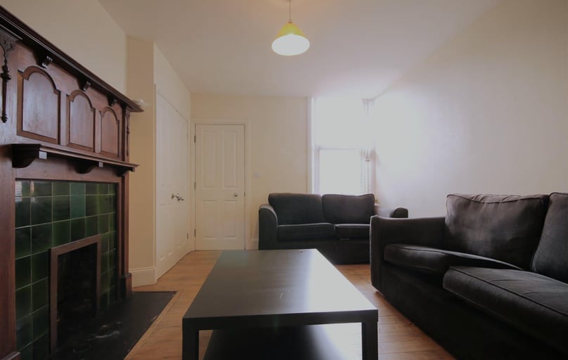 Holmwood Grove, Jesmond, Newcastle - Image 1